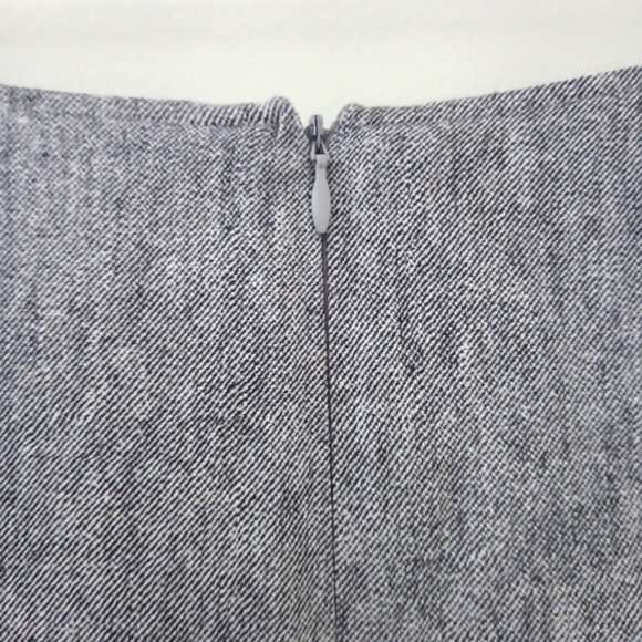 BCBGeneration Women's Fit and Flare Ruffle Tier Mini Skirt. Size M - Picture 13 of 15